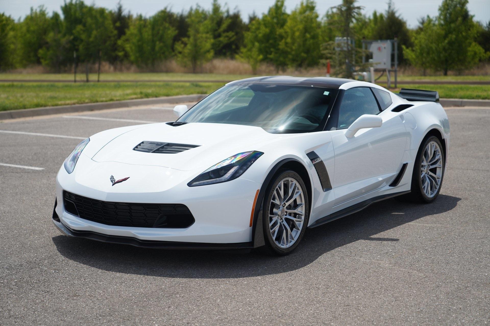 Used 2015 Chevrolet Corvette Z06 W/Z07 PERFORMANCE PACKAGE