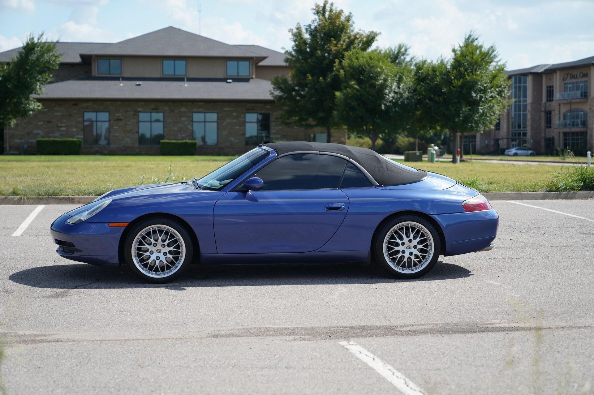 Used-2000-Porsche-911-Carrera-