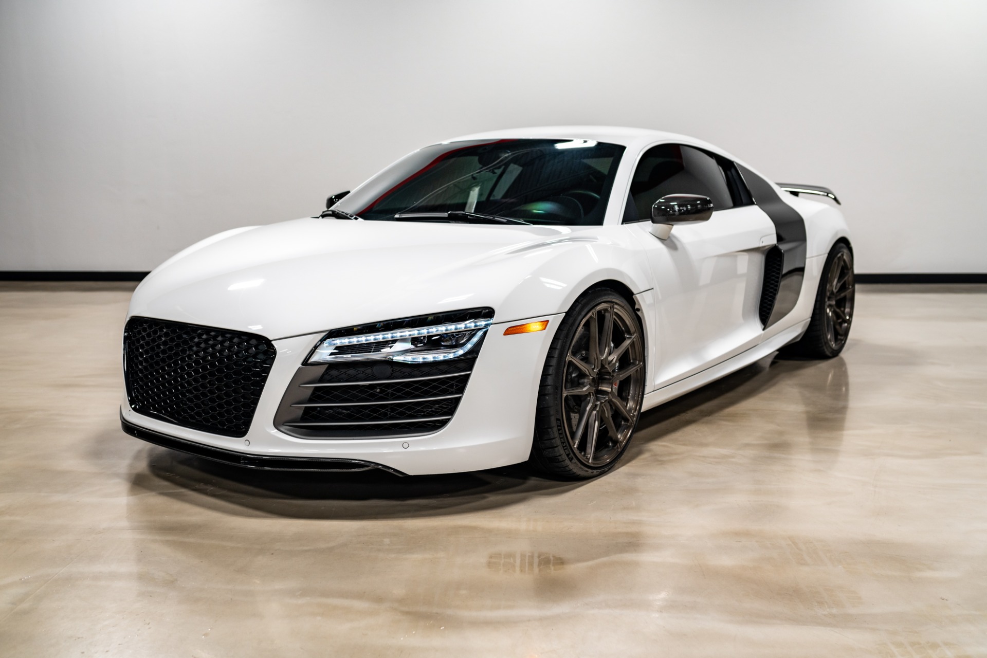 Used 2014 Audi R8 5.2 plus For Sale (Sold) Exotic Motorsports of