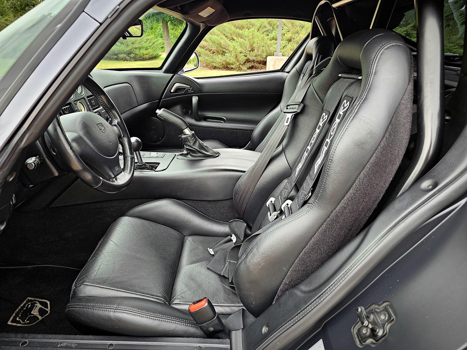 2000 Dodge Viper Gts R Interior 2000-dodge-viper-gts-r-interior