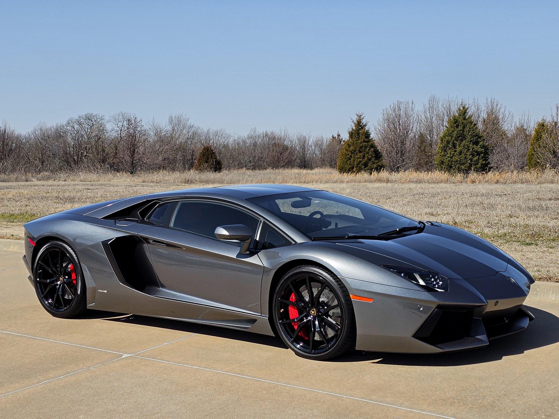 Lamborghini Aventador LP700-4 | LP 700-4 Roadster the 0 Review 