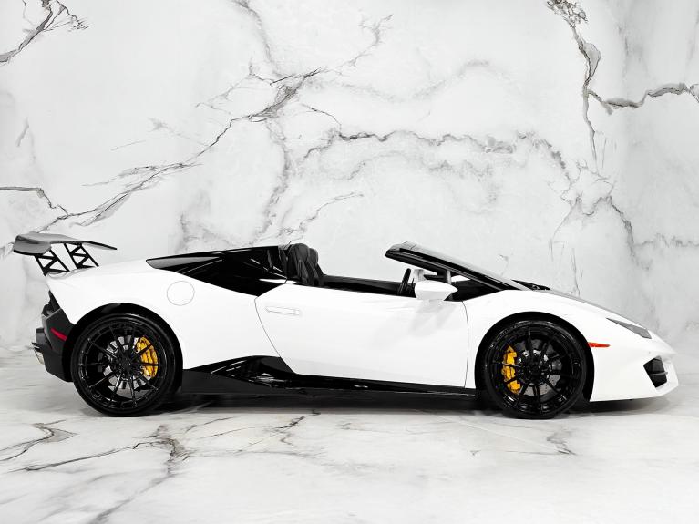 Used 2018 Lamborghini Huracan LP580-2S * GLOSS BLACK VINYL WRAP