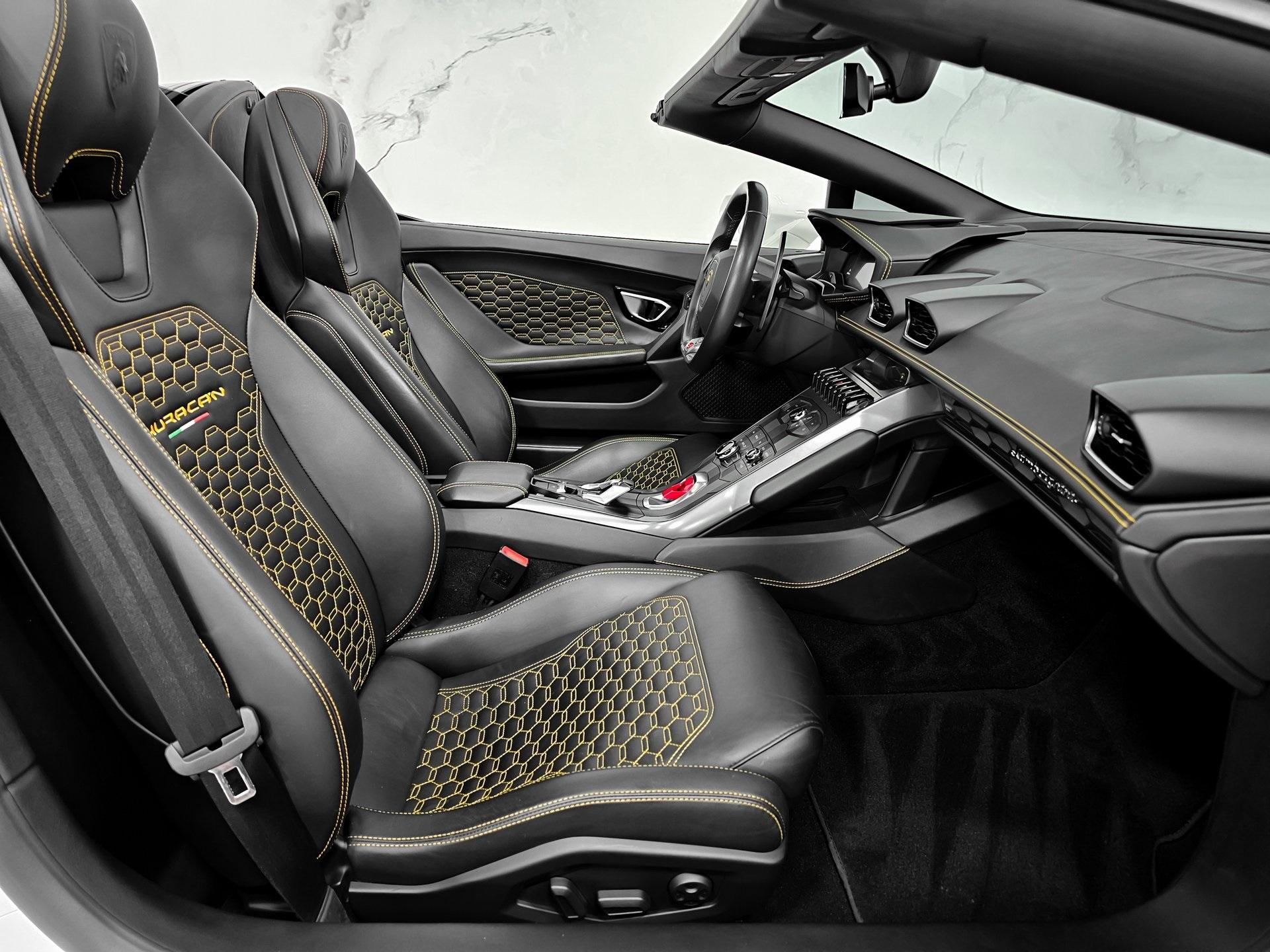 Used 2018 Lamborghini Huracan LP580-2S * GLOSS BLACK VINYL WRAP