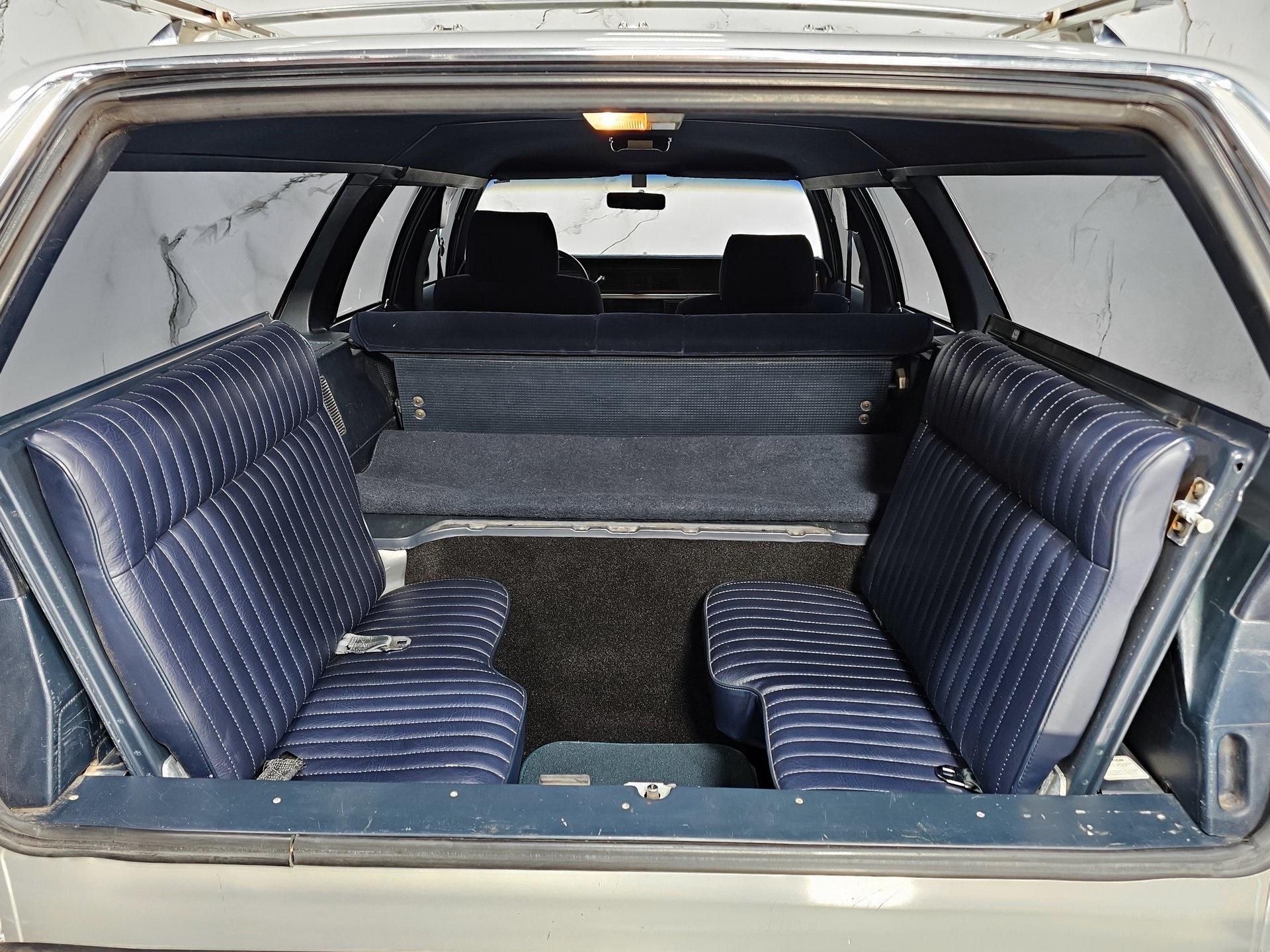 1988 Mercury Grand Marquis LS photo 14