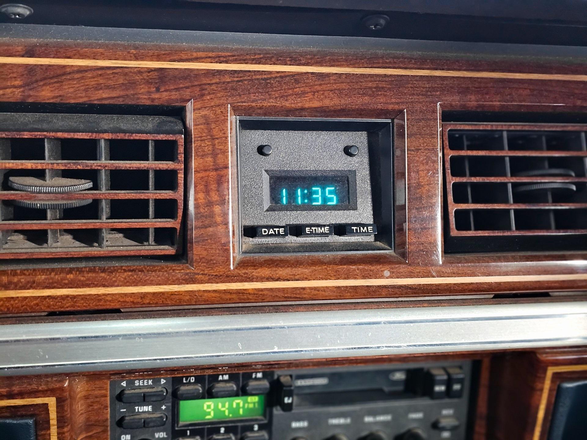 1988 Mercury Grand Marquis LS photo 37