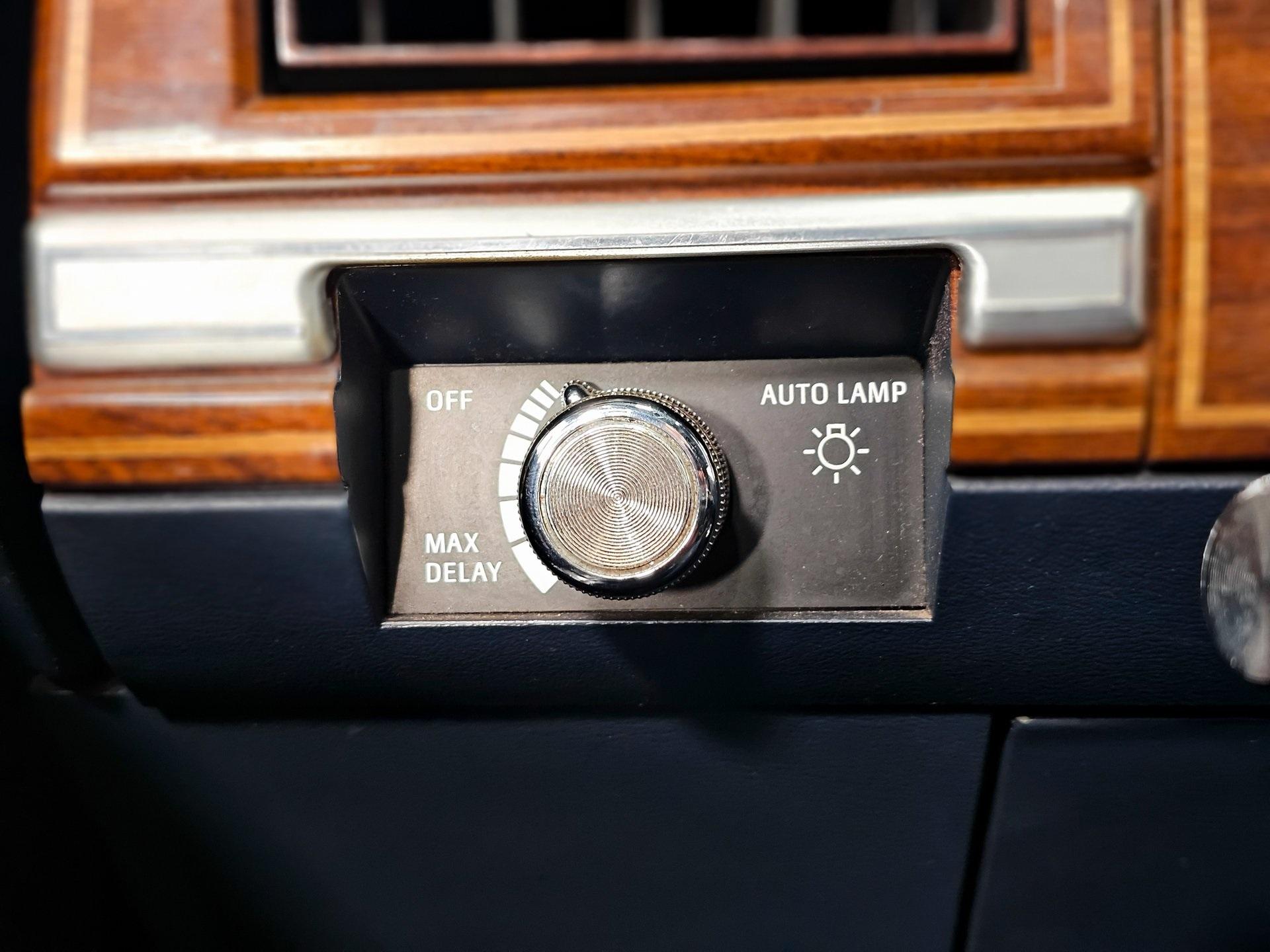 1988 Mercury Grand Marquis LS photo 42