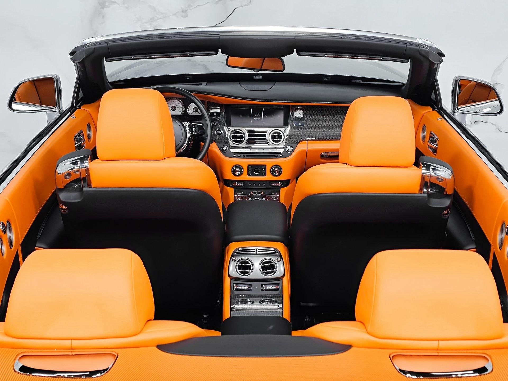 2018 Rolls Royce Dawn RR6 photo 10