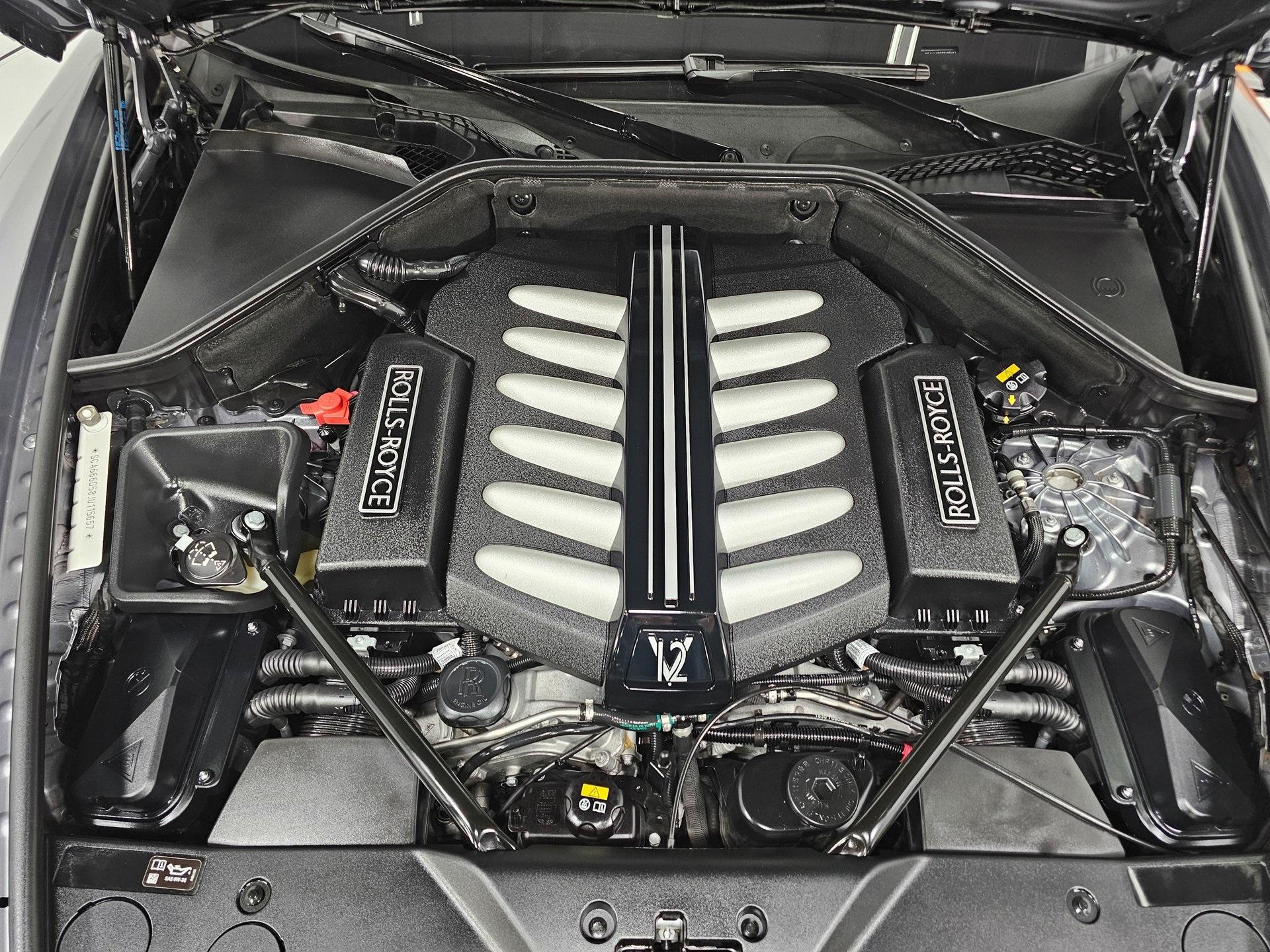2018 Rolls Royce Dawn RR6 photo 18