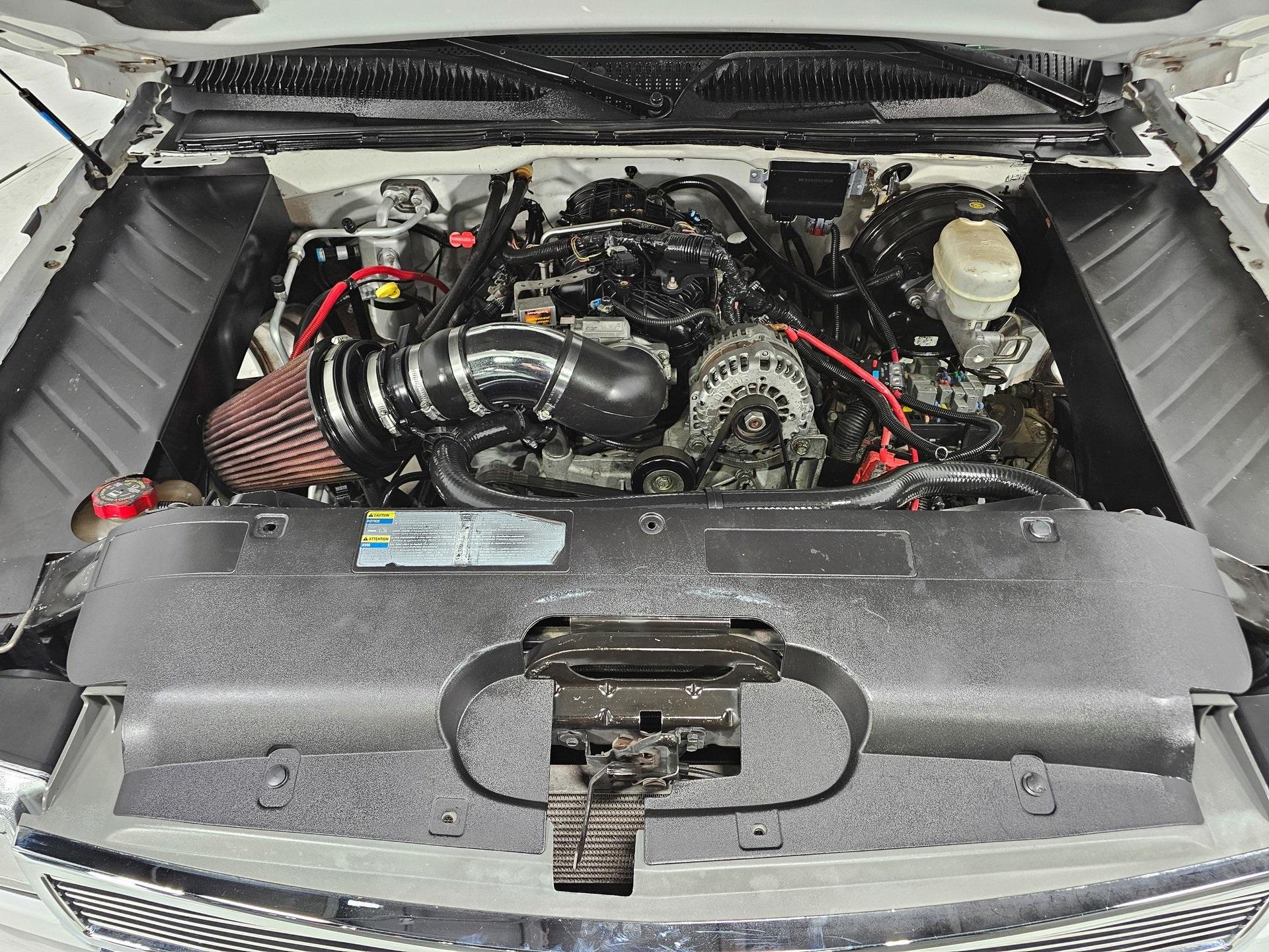 2006 Chevrolet Silverado 1500 LS RST photo 3