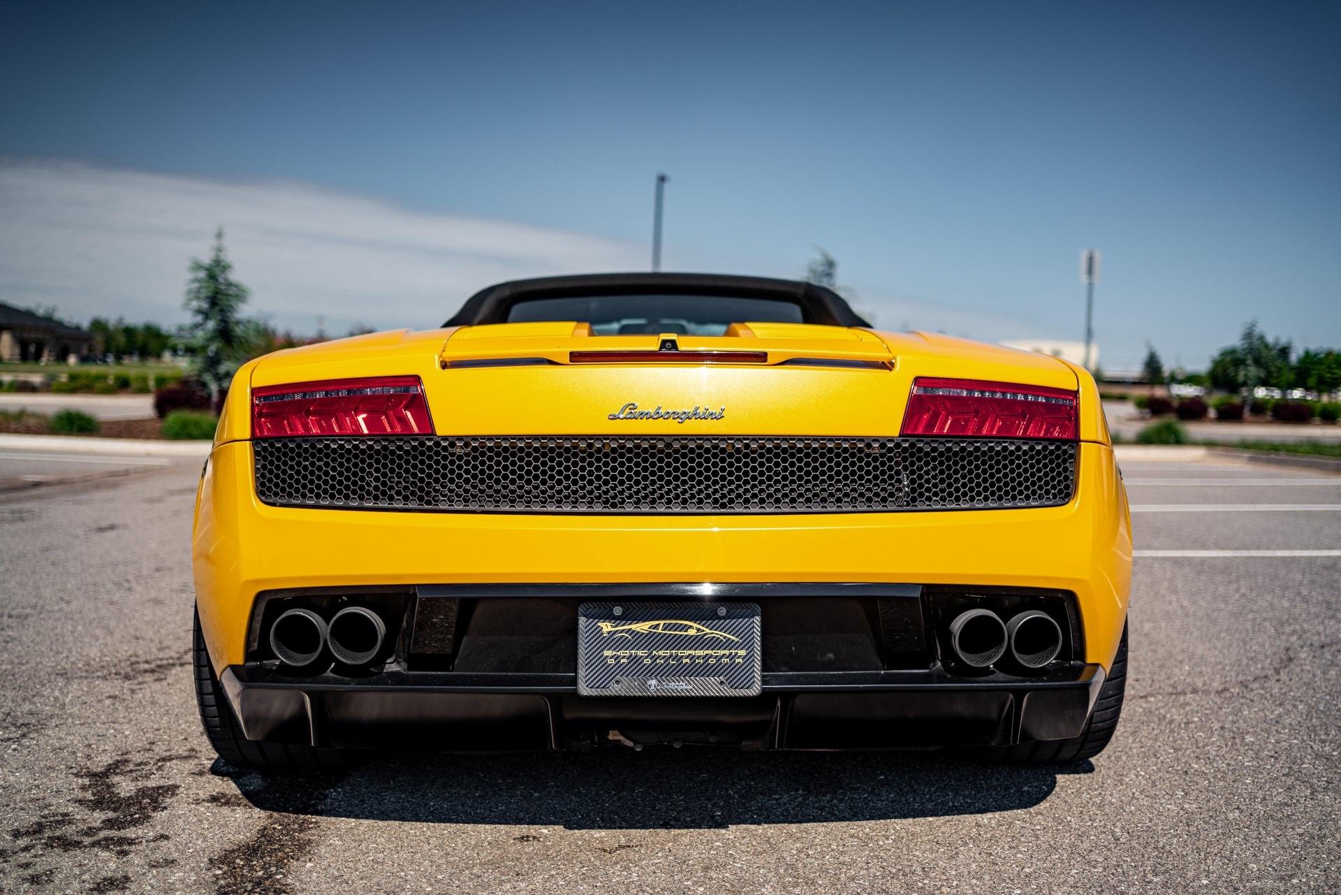 Lamborghini Gallardo Yellow Rear