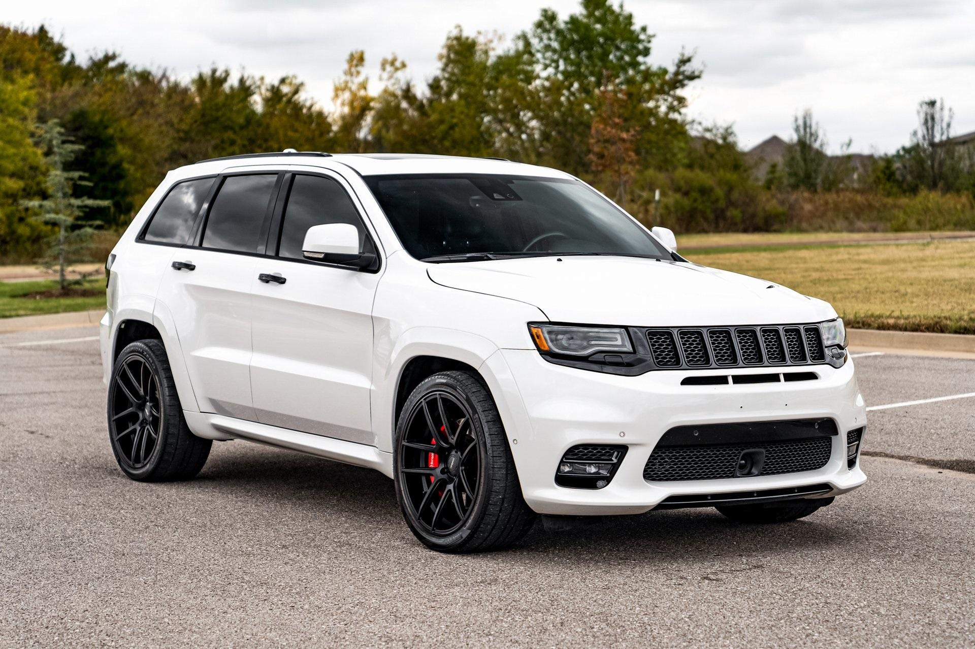 2017 Grand Cherokee Srt Interior