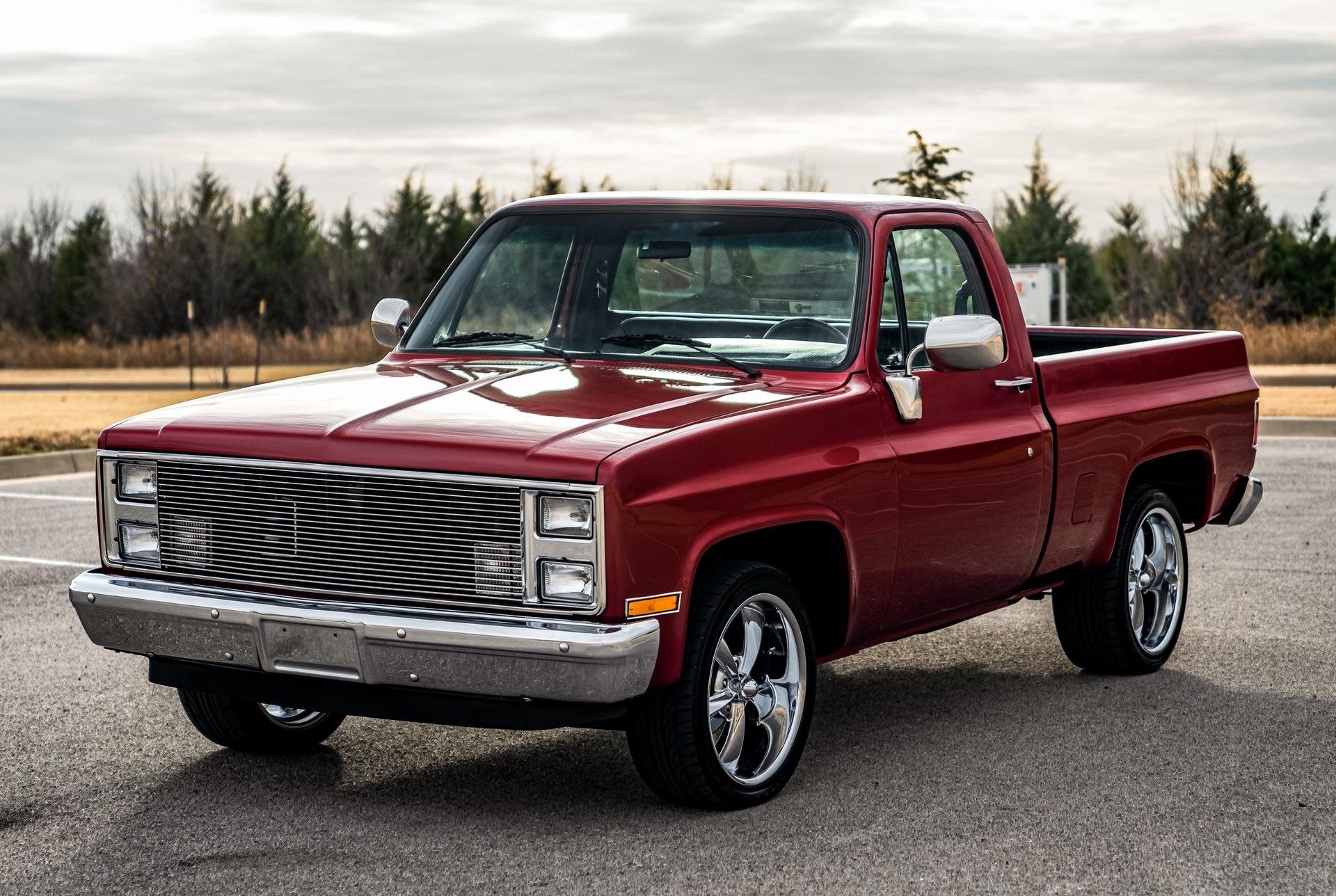 Used 1985 Chevrolet C/K 10 ONE OWNER/NEW 350 V8/ SHORTWIDE BED For