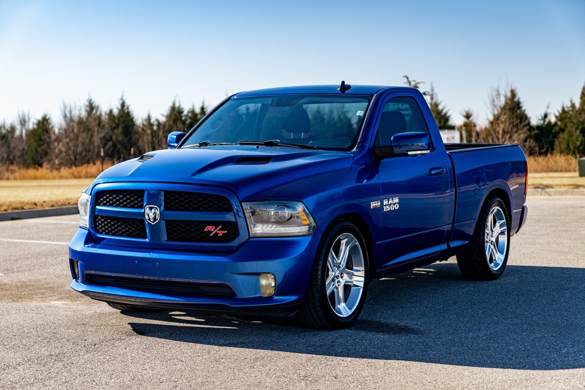 Used 2015 Ram 1500 R/T/BLUE STREAK PEARL/8 SPEED TRANSMISSION For 